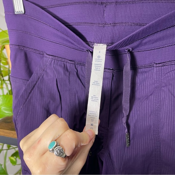 Women’s Purple Lululemon Dance Studio Jogger Size 4 - 24” Inseam Approx - Picture 7 of 10